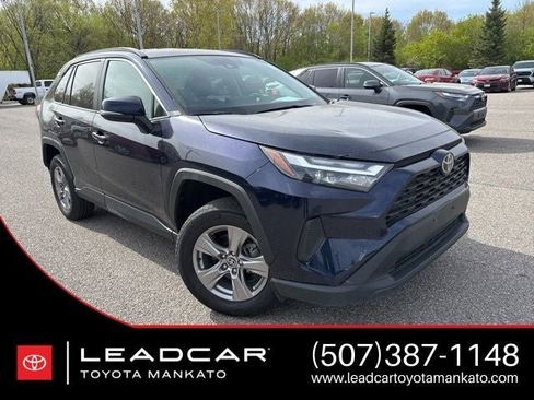 Used 2025 Toyota RAV4 XLE AWD/4WD image 1