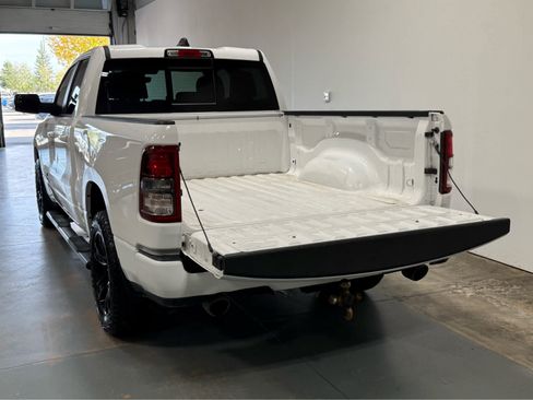 Used 2021 RAM 1500 Big Horn AWD/4WD image 4
