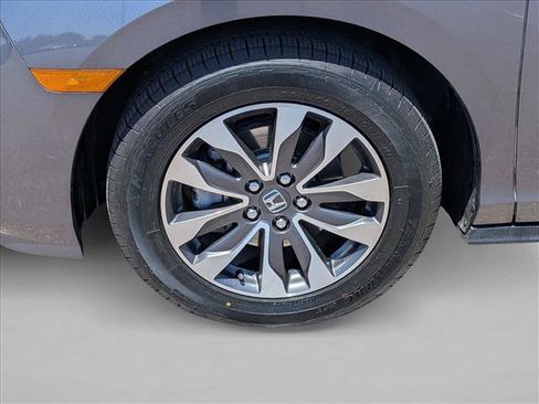 Used 2024 Honda Odyssey EX-L image 14