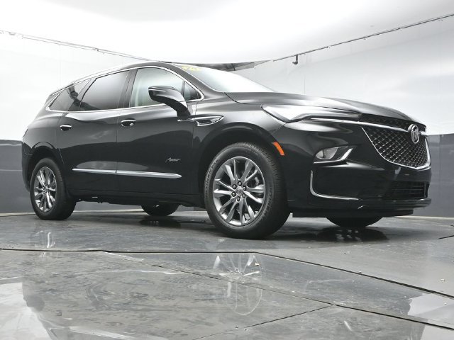 Used 2024 Buick Enclave Avenir FWD image 42