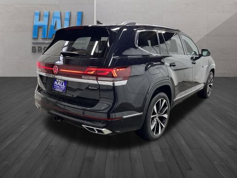 Certified 2025 Volkswagen Atlas SEL Premium R-Line image 6