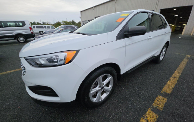 Used 2024 Ford Edge SE AWD/4WD image 1