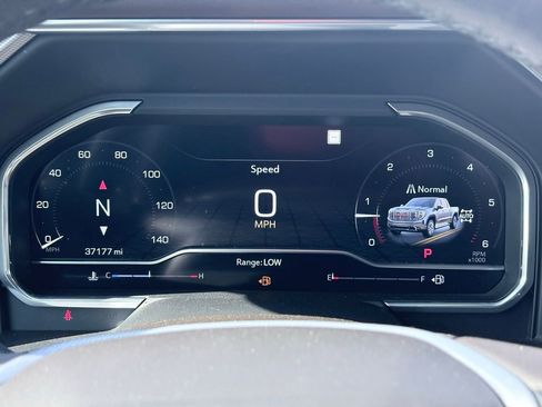 Used 2022 GMC Sierra 1500 Denali image 8