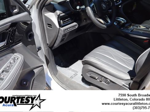 Certified 2026 Acura MDX SH-AWD w/ Advance Package image 23