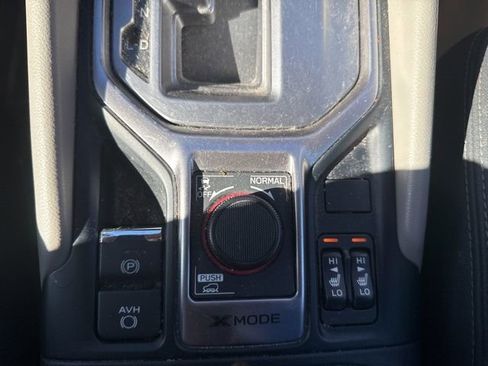 Used 2021 Subaru Forester Premium image 23