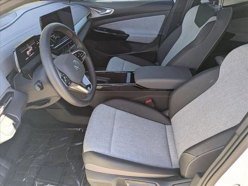 Used 2023 Volkswagen ID.4 Pro image 16