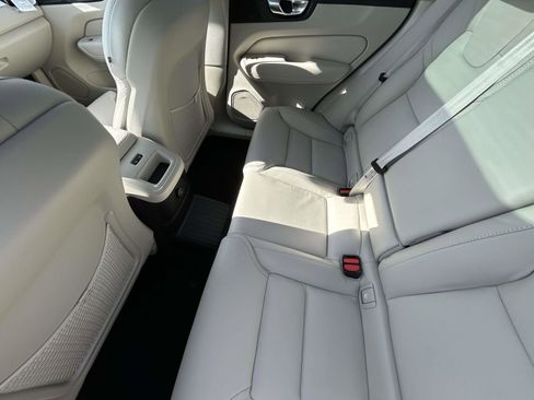 New 2026 Volvo XC60 T8 Ultra w/ Protection Package Premier AWD/4WD image 12