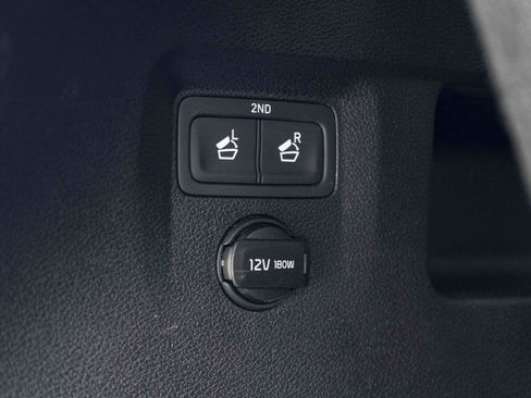 Used 2025 Kia Telluride S FWD image 42
