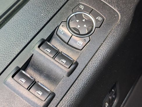 Used 2016 Ford F150 Lariat w/ Equipment Group 502A Luxury RWD image 10