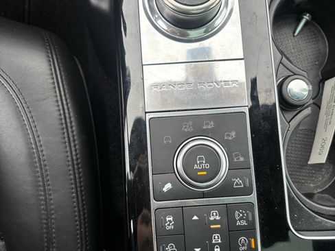 Used 2016 Land Rover Range Rover Long Wheelbase Supercharged image 7