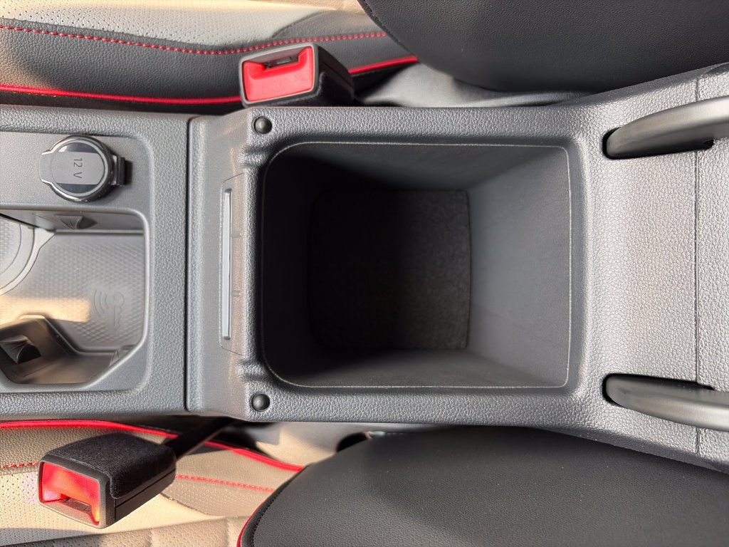 New 2026 Volkswagen GTI SE FWD image 32