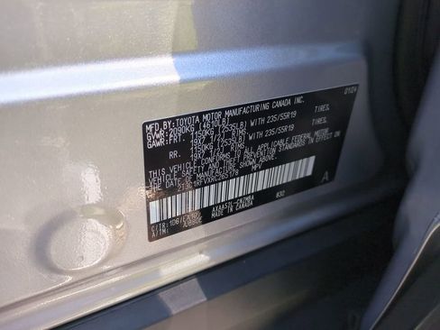 Used 2024 Toyota RAV4 XLE Premium image 31