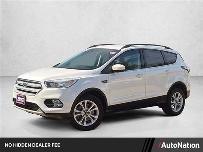 Used 2018 Ford Escape SE w/ SE Sync 3 Package