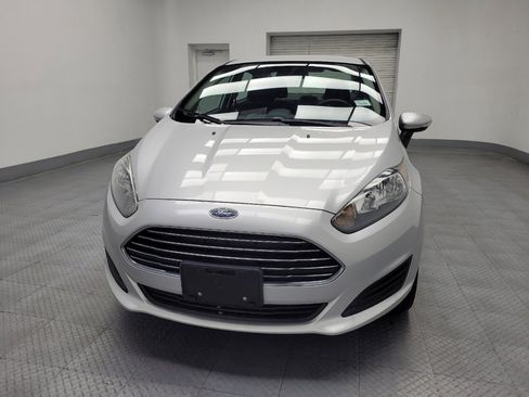 Used 2015 Ford Fiesta SE image 15