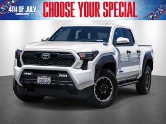 Used 2024 Toyota Tacoma TRD Off-Road w/ TRD Off Road Upgrade Package AWD/4WD video 1