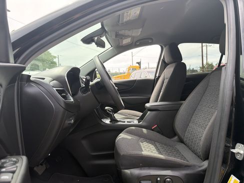 Used 2022 Chevrolet Equinox LT AWD/4WD image 8