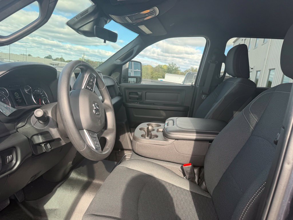 Used 2026 RAM 2500 Tradesman AWD/4WD image 5