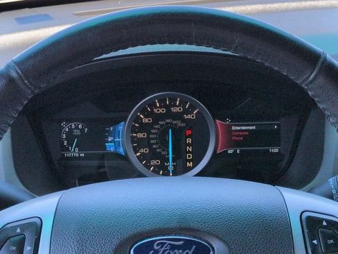 Used 2015 Ford Explorer XLT w/ Equipment Group 202A FWD image 24