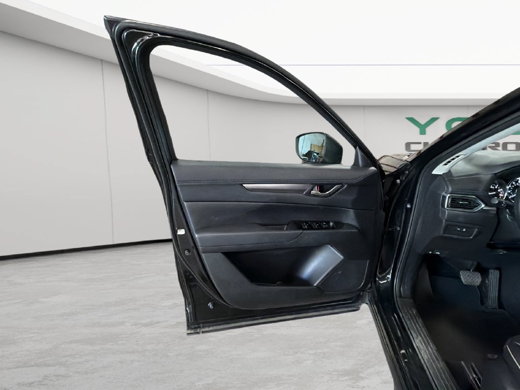 Used 2025 MAZDA CX-5 AWD 2.5 S w/ Select Package image 12