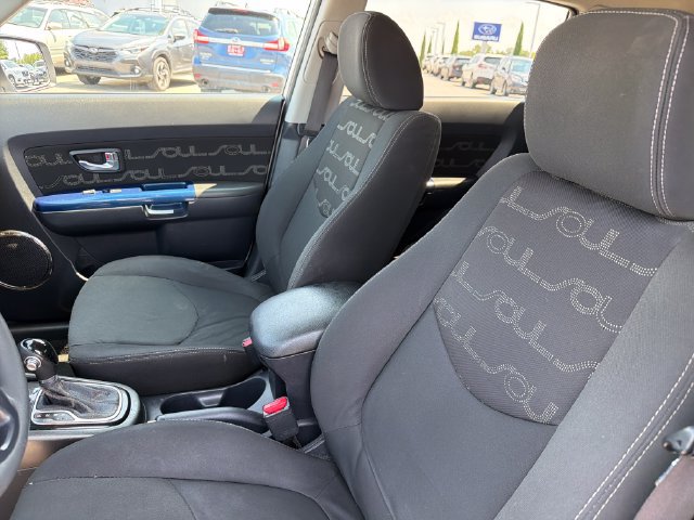 Used 2012 Kia Soul + w/ Audio Pkg FWD image 19