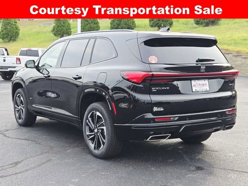 New 2026 Buick Enclave Sport Touring w/ Power Package image 5