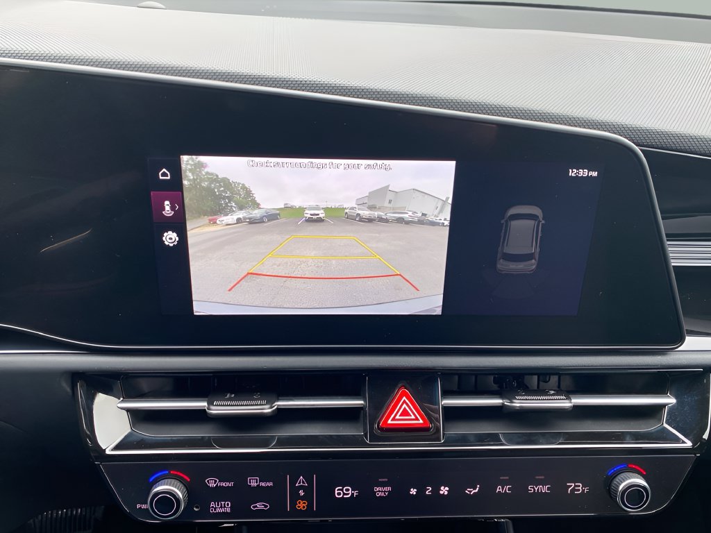 Used 2026 Kia Niro EX FWD image 23