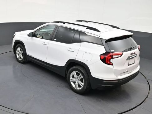 Used 2023 GMC Terrain SLE FWD image 11