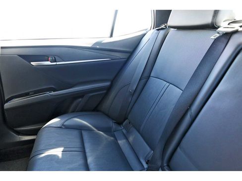 Used 2025 Toyota Camry XSE w/ Premium Package image 9