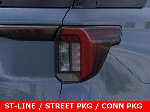 New 2026 Ford Explorer ST-Line w/ ST-Line Street Pack image 21