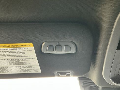 Used 2020 Ford Explorer Limited image 17