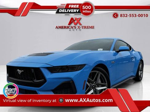 Used 2025 Ford Mustang GT image 1