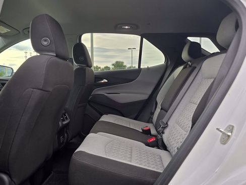 Used 2024 Chevrolet Equinox LS w/ LS Convenience Package FWD image 15