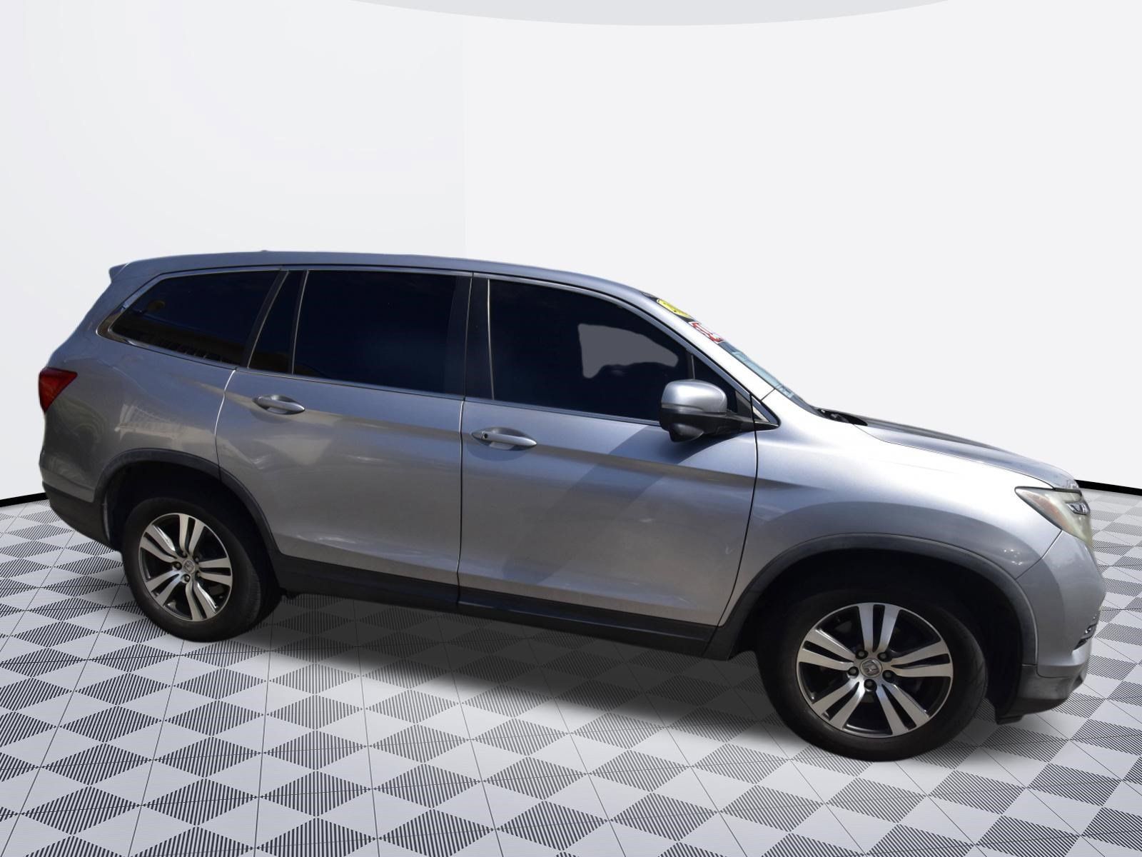 Used 2016 Honda Pilot EX image 6