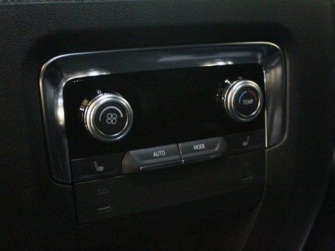 New 2026 GMC Yukon XL Denali image 15