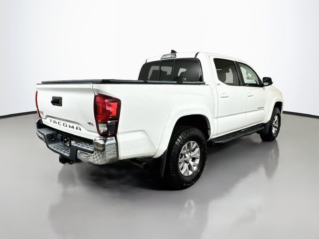 Used 2019 Toyota Tacoma SR5 AWD/4WD image 8