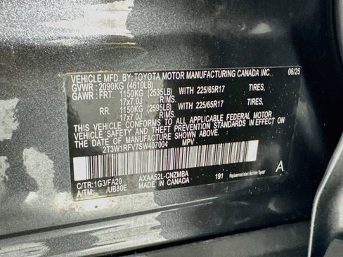 Used 2025 Toyota RAV4 XLE FWD image 37