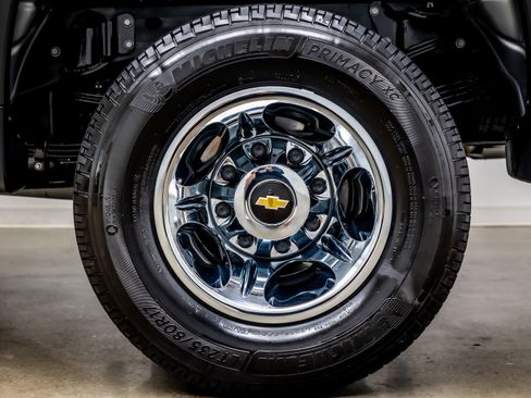 Used 2022 Chevrolet Silverado 3500 LT w/ Convenience Package image 37