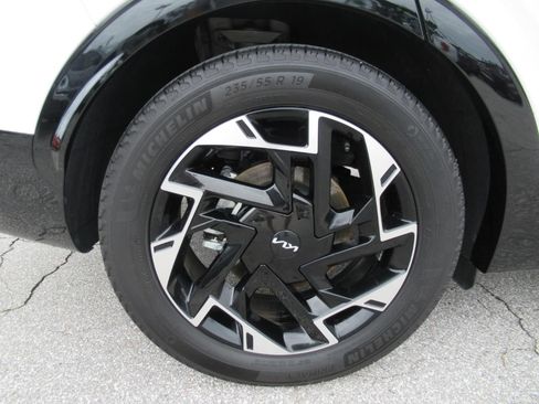 Used 2023 Kia Sportage SX FWD image 8