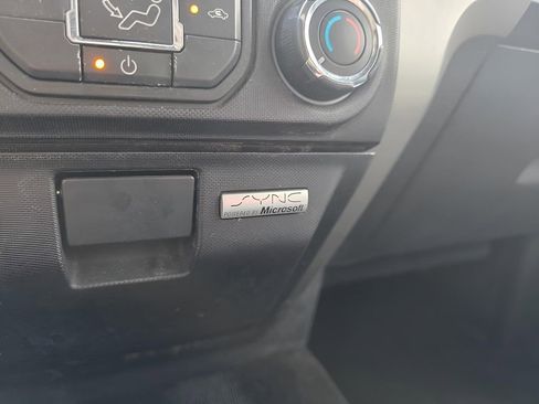 Used 2013 Ford F150 XLT w/ Luxury Equipment Group image 22