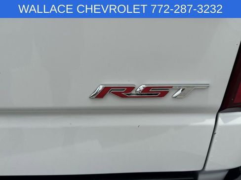 Used 2021 Chevrolet Silverado 1500 RST w/ Convenience Package II AWD/4WD image 10