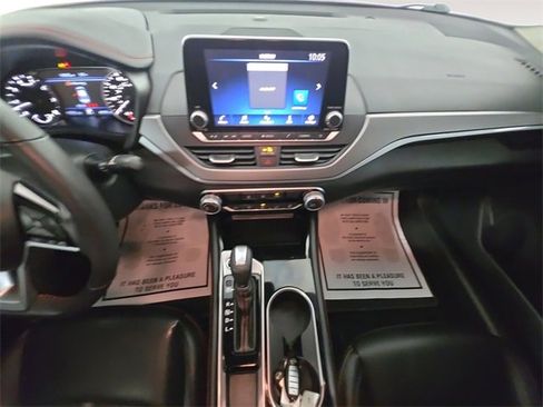 Used 2024 Nissan Altima 2.5 SR image 11