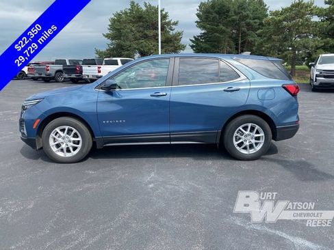 Used 2024 Chevrolet Equinox LT w/ LPO, Floor Liner Package FWD image 5