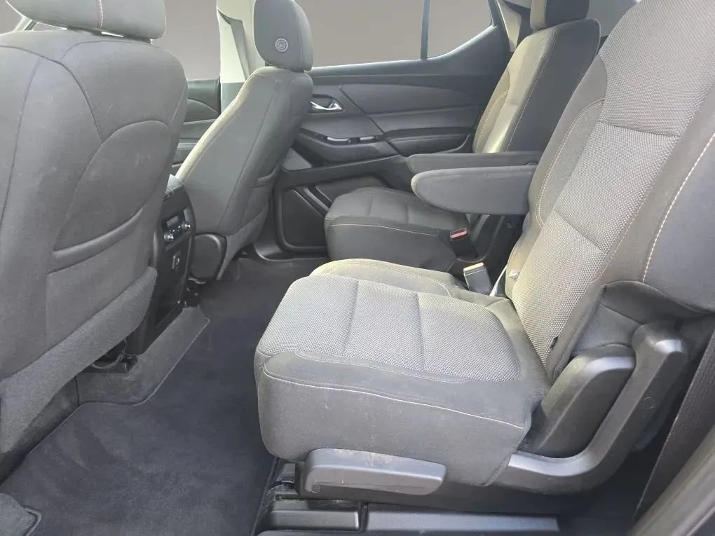 Used 2019 Chevrolet Traverse LT AWD/4WD image 10