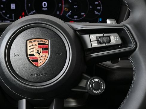 Certified 2026 Porsche Cayenne Coupe AWD/4WD image 11