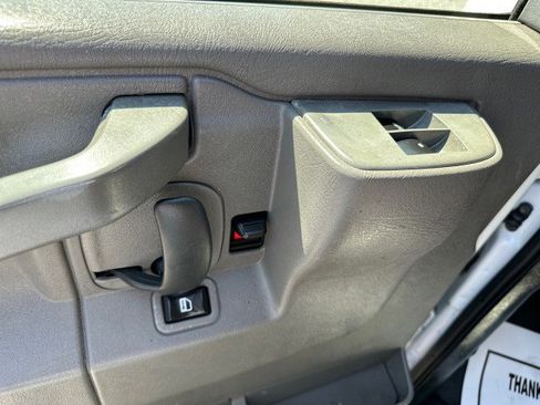 Used 2019 Chevrolet Express 2500 w/ Driver Convenience Package RWD image 35