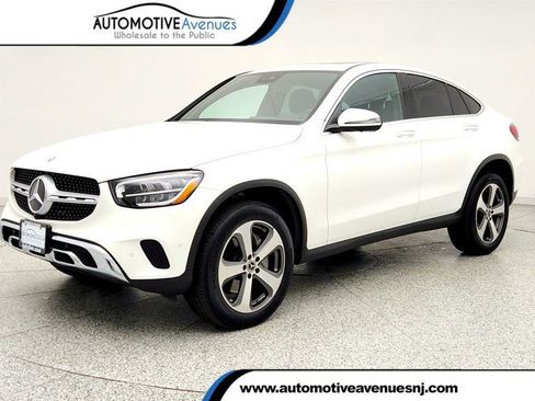 Used 2023 Mercedes-Benz GLC 300 4MATIC Coupe image 1