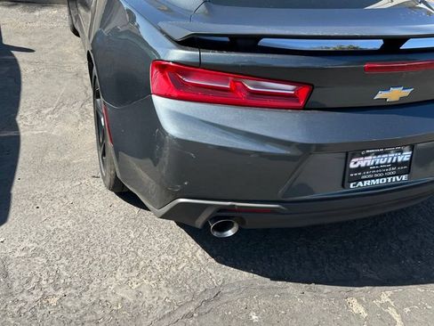 Used 2017 Chevrolet Camaro LT w/ Technology Package RWD image 33