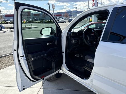 Used 2024 Toyota Tacoma TRD Sport image 10