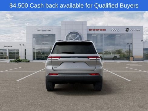 New 2026 Jeep Grand Cherokee 4WD image 9