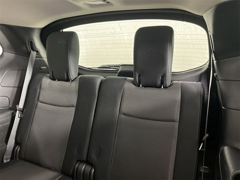 Used 2019 Nissan Pathfinder SV image 22